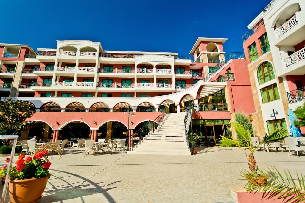 Saint George Palace Hotel Szveti Vlasz Kültér fotó